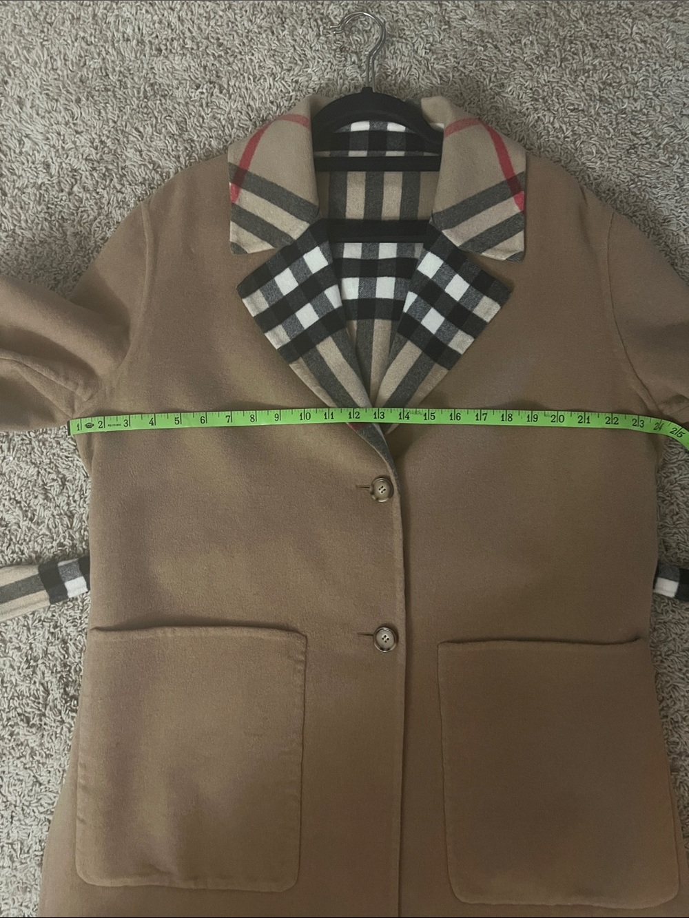 Authentic Burberry Woman’s Reversible Wool Wrap Coat. - Picture 11 of 16